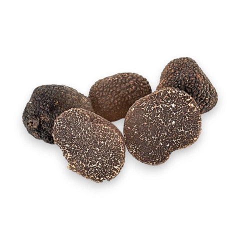 showing image of fresh tuber melanosporum collection